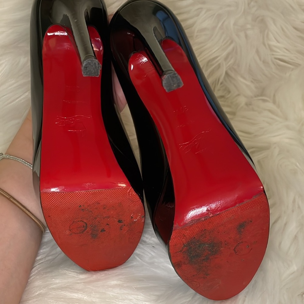 💯🔥Christian Louboutin Heels - Picture 10 of 11